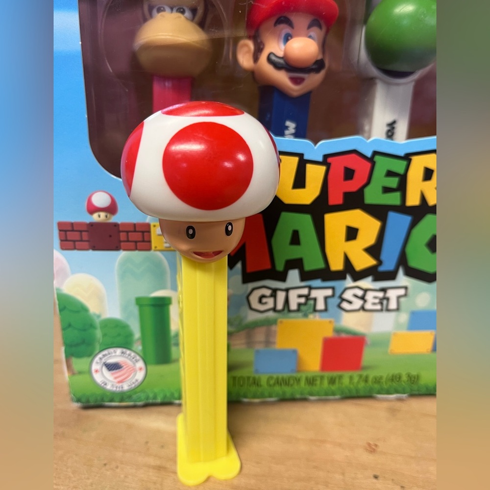 PEZ Super Mario Gift Set Nintendo - Picture 2 of 7